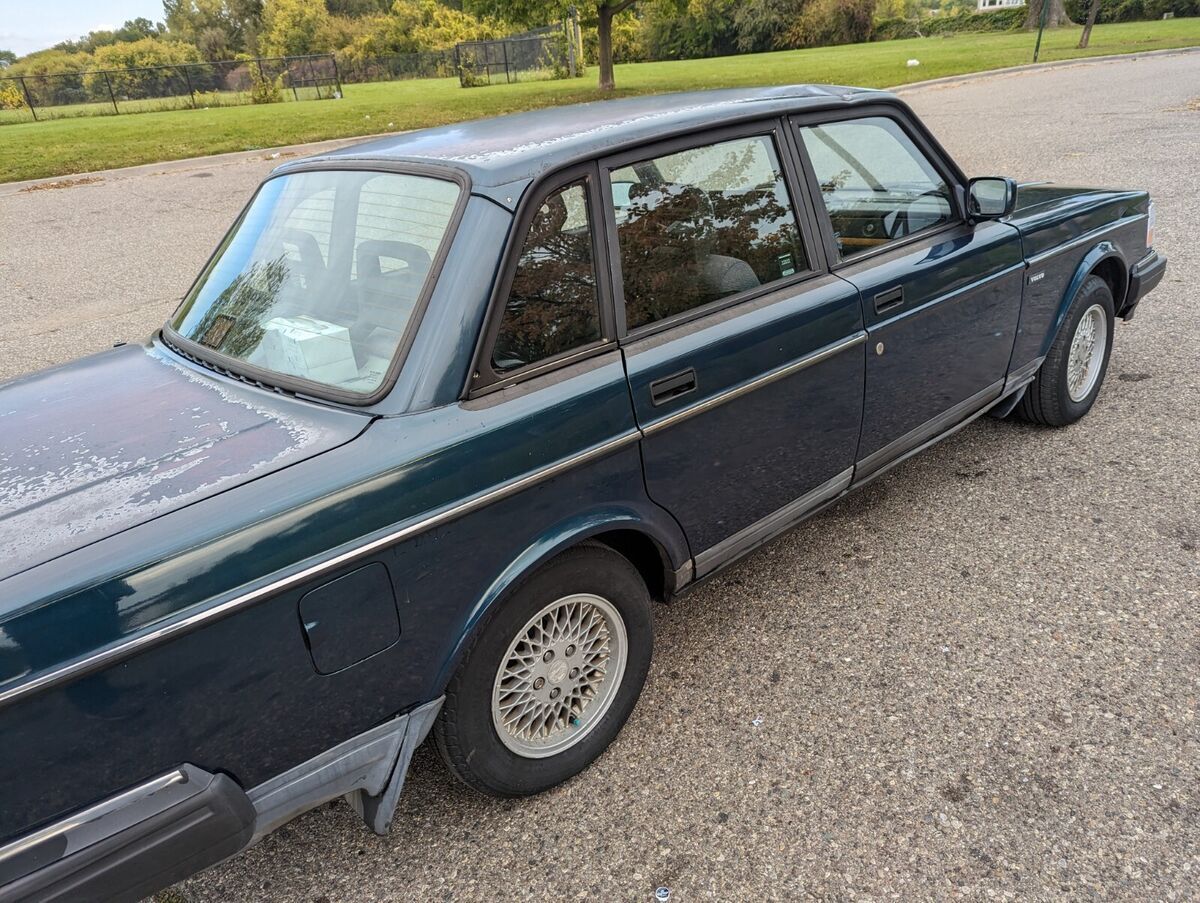 1992 Volvo 240 - photo 2