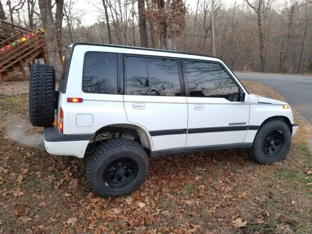1994 Suzuki Sidekick JLX - photo 2