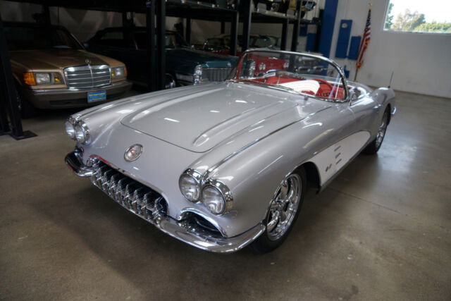 4 Miles LT1 350 V8 AutomaticConvertible 1959 Chevrolet Corvette Custom --