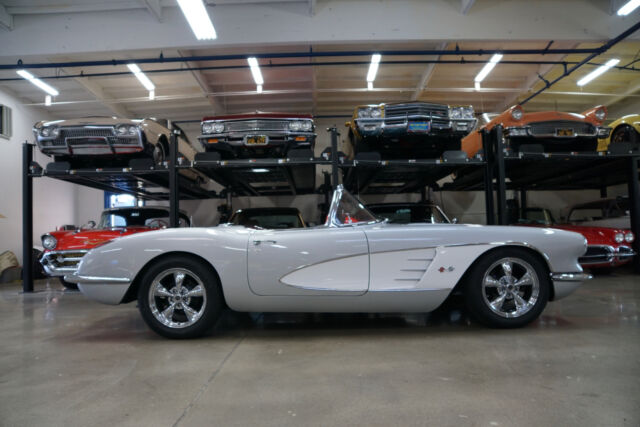 1959 Chevrolet Corvette Custom -- - photo 3