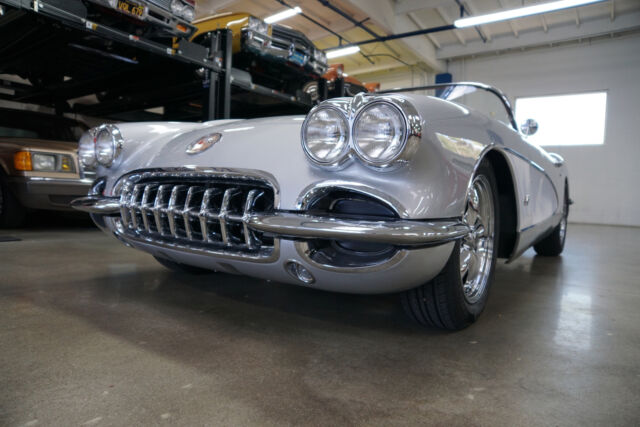 1959 Chevrolet Corvette Custom -- - photo 4