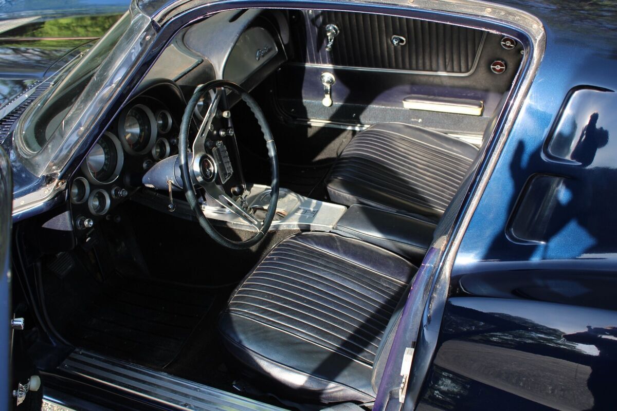 1963 Chevrolet Corvette Stingray - photo 12