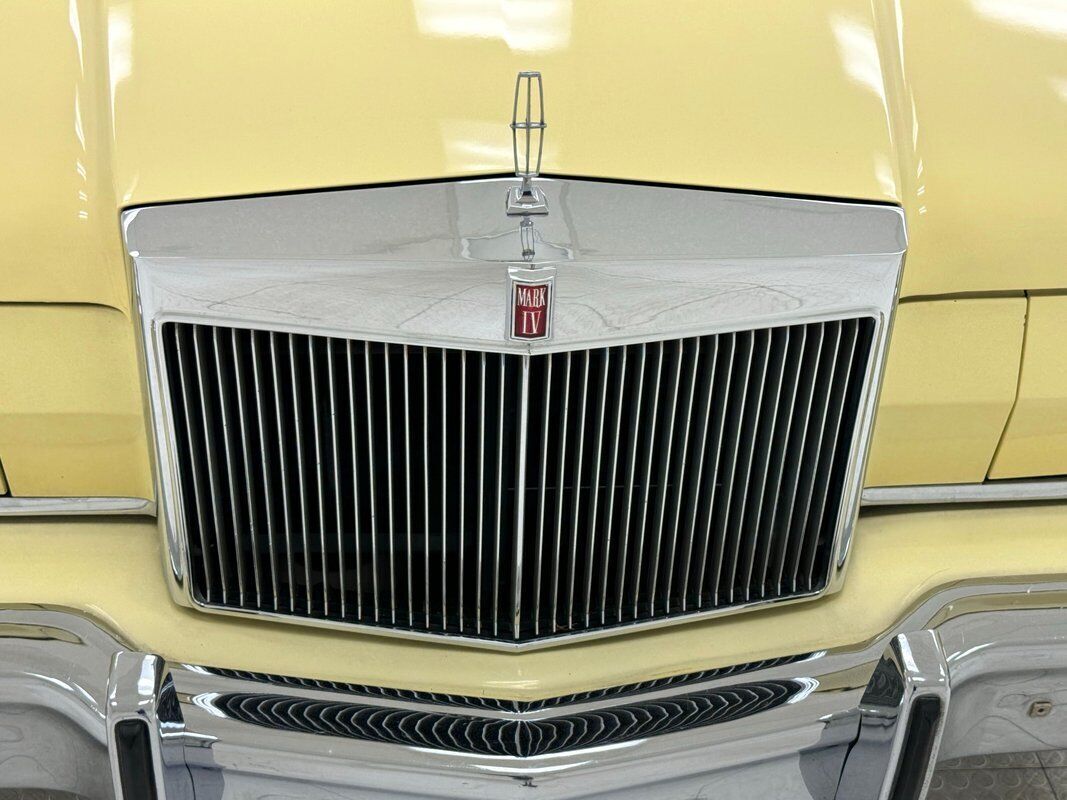 1973 Lincoln Continental Mark IV 2 Door Hardtop - photo 9