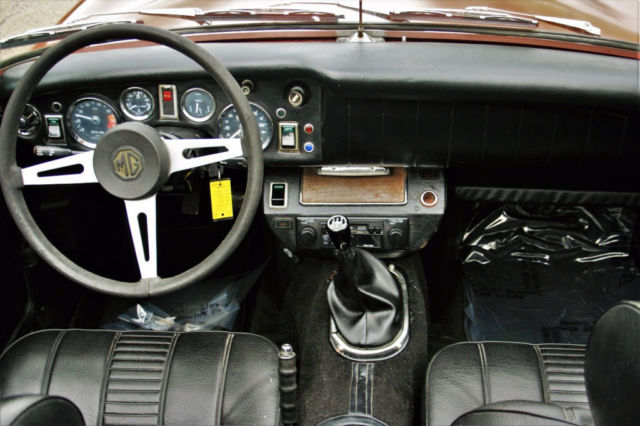 1976 MG Midget - photo 2