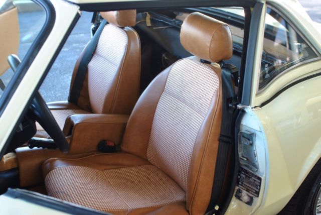 1980 Triumph Spitfire Roadster 2 Tops 58K Miles Immaculate - photo 9