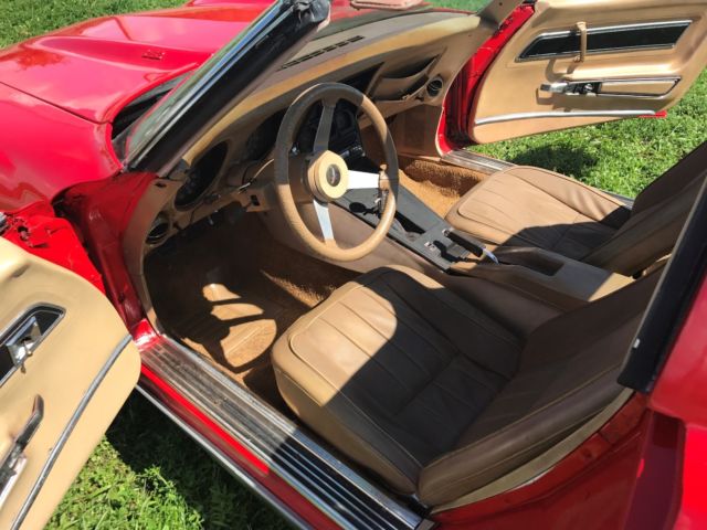 1977 Chevrolet Corvette - photo 12