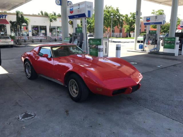 1977 Chevrolet Corvette - photo 3