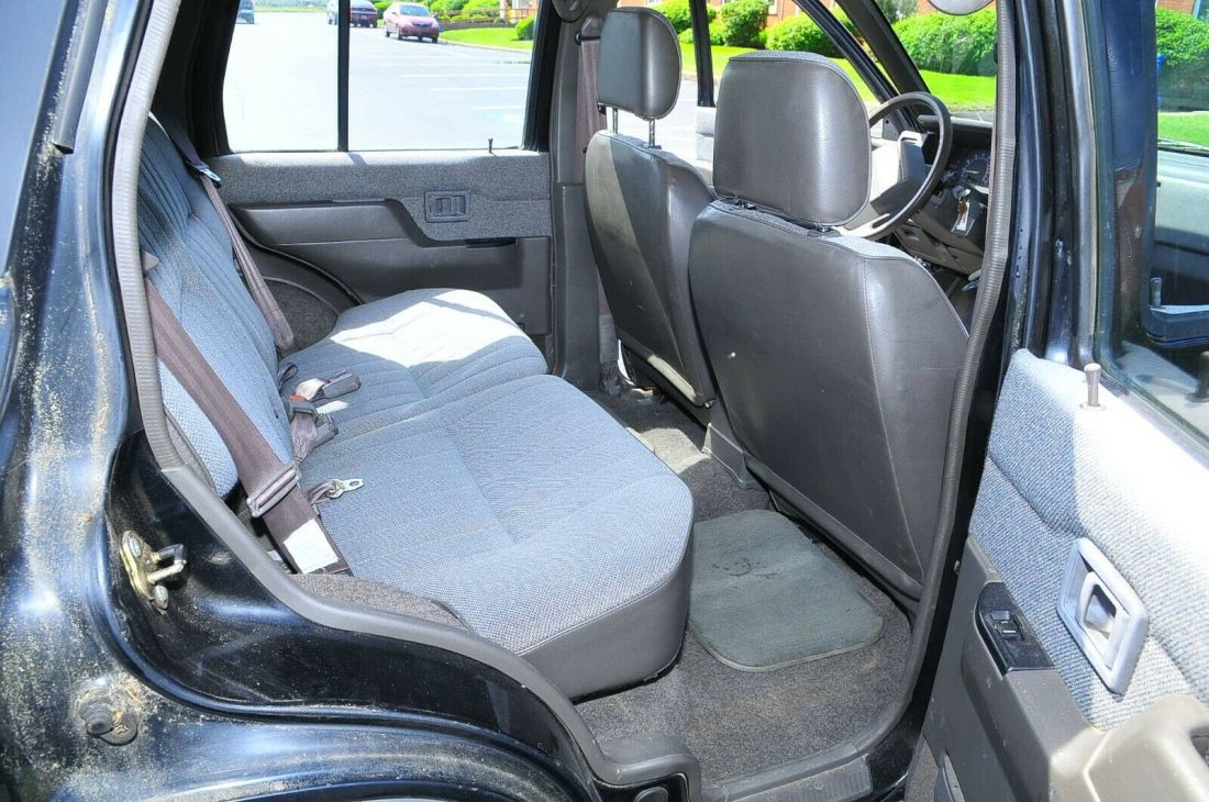 1990 Nissan Pathfinder XE - photo 10
