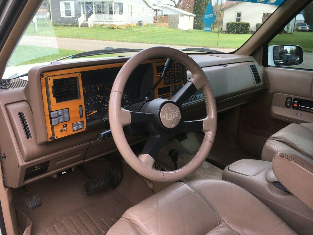 1993 Chevrolet Suburban K1500 - photo 5
