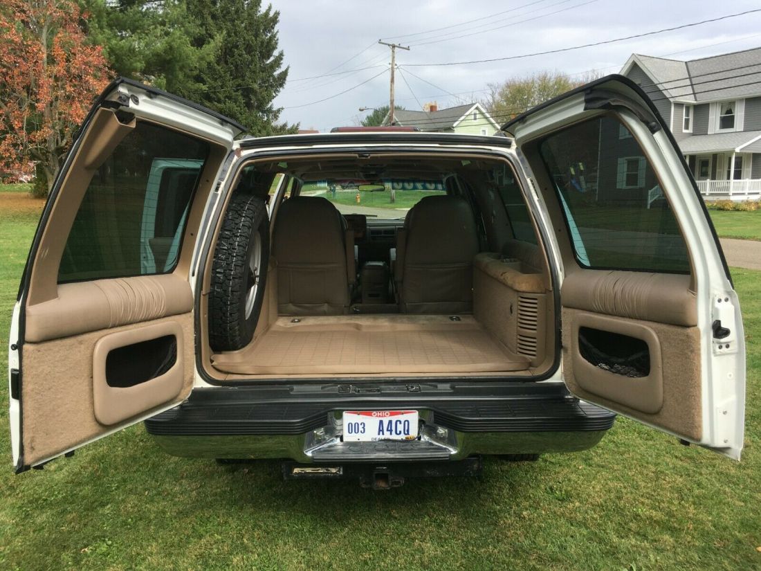 1993 Chevrolet Suburban K1500 - photo 8