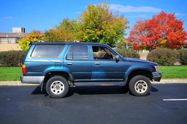 1994 Toyota 4Runner SR5 - photo 2