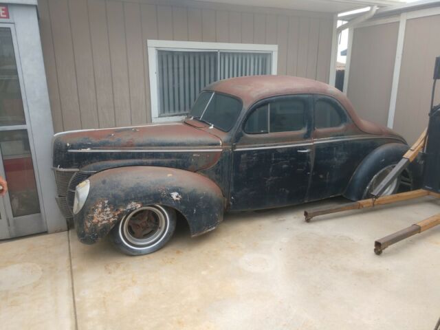 40 Ford Deluxe Coupe with plenty of patina ALL STEEL From the SW&C Collection 1940 Ford Deluxe Delux