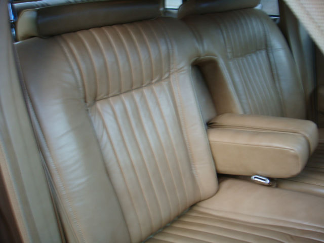 1976 Cadillac Seville - photo 12