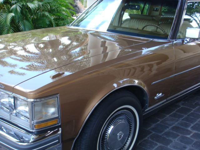 1976 Cadillac Seville - photo 3