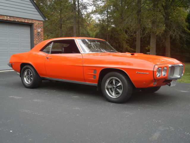 1969 Pontiac Firebird - photo 2