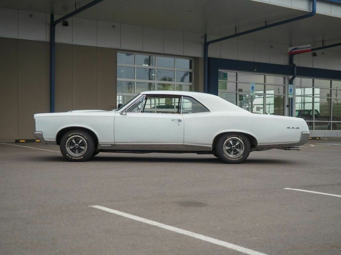 1967 Pontiac GTO Fully Restored - photo 9