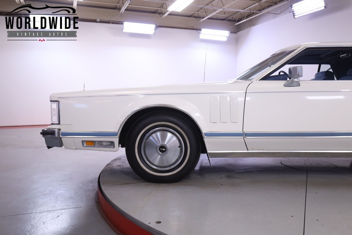 1979 Lincoln Mark V - photo 7