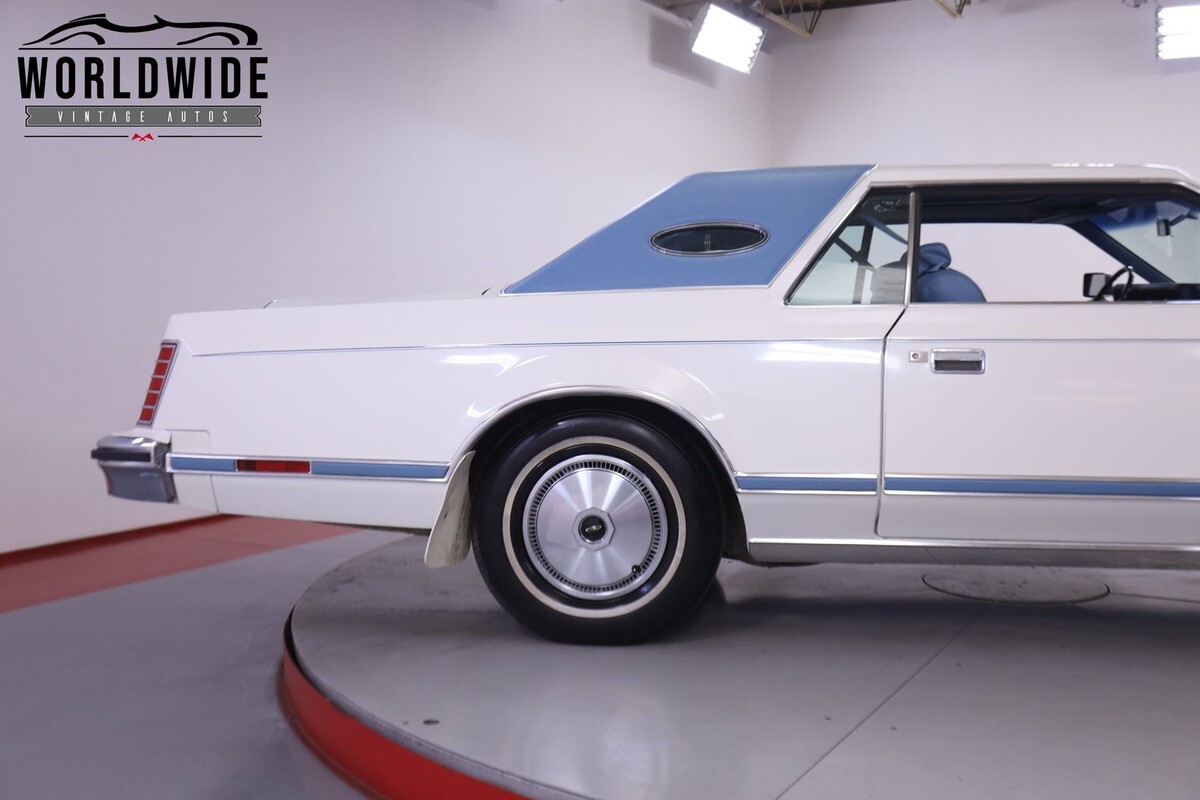1979 Lincoln Mark V - photo 9