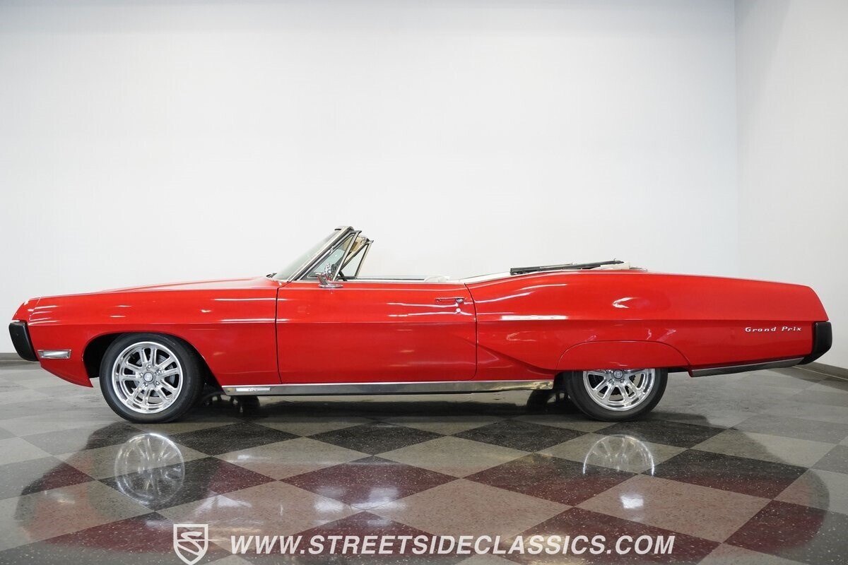 1967 Pontiac Grand Prix - photo 3