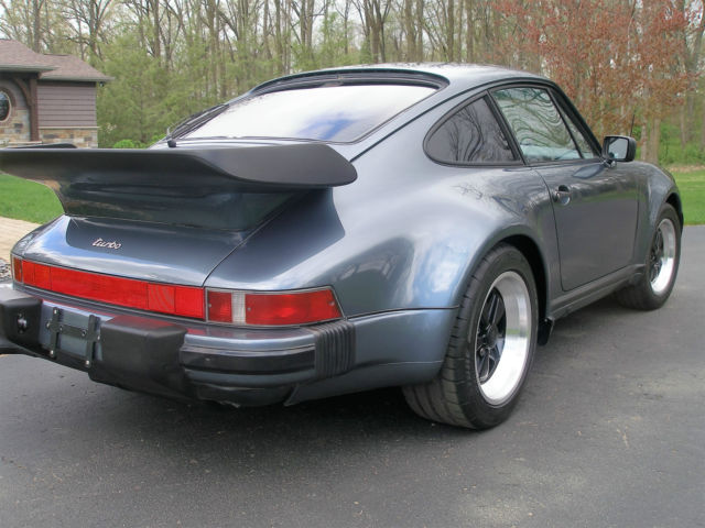1987 Porsche 911 White Leather, Beutiful Carpets - photo 2