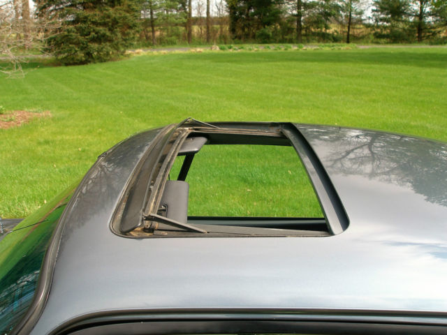 1987 Porsche 911 White Leather, Beutiful Carpets - photo 4
