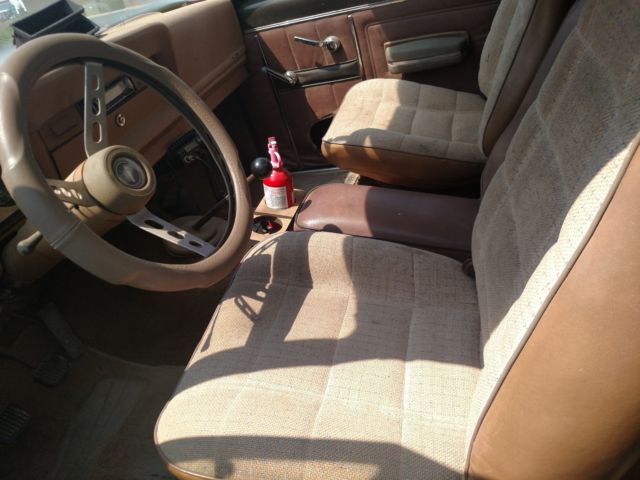 1977 Jeep J10 Golden eagle - photo 10