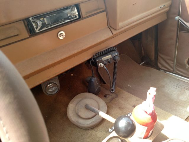1977 Jeep J10 Golden eagle - photo 8