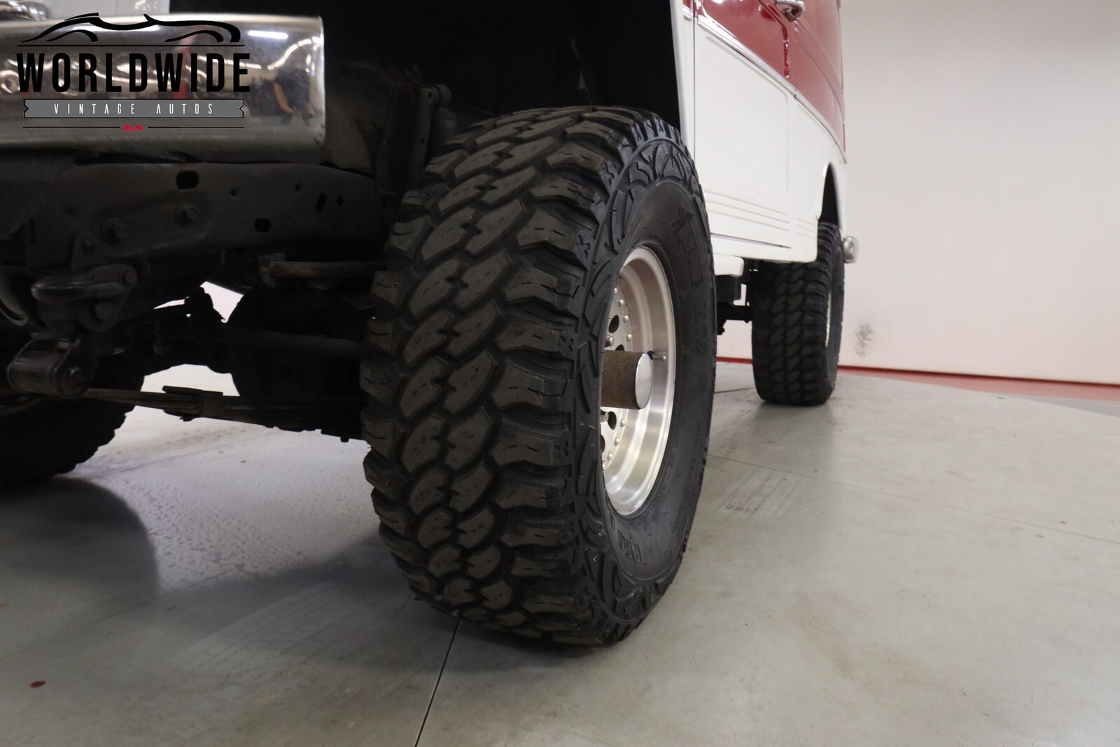 1960 Willys Jeep - photo 11