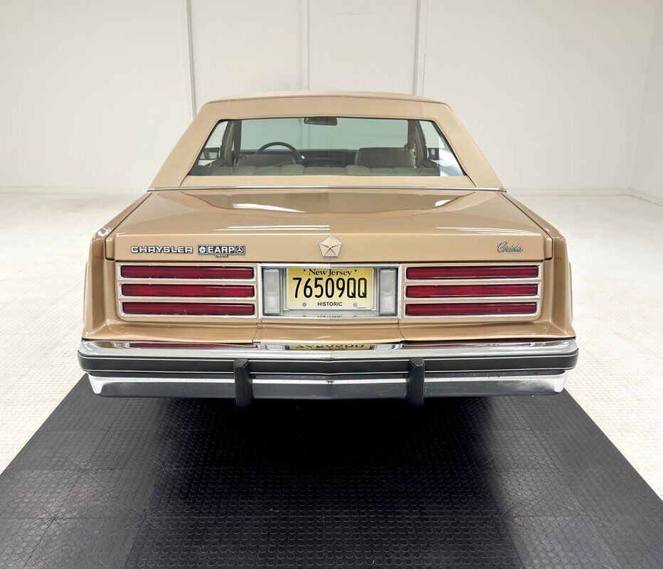 1983 Chrysler Cordoba Hardtop - photo 4