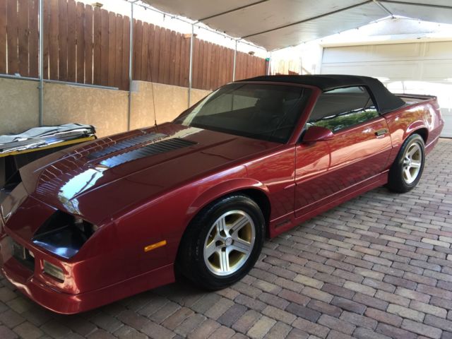 1990 Chevrolet Camaro IROC Z/28 Convertible - photo 2