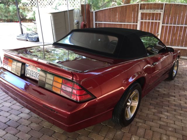 1990 Chevrolet Camaro IROC Z/28 Convertible - photo 3