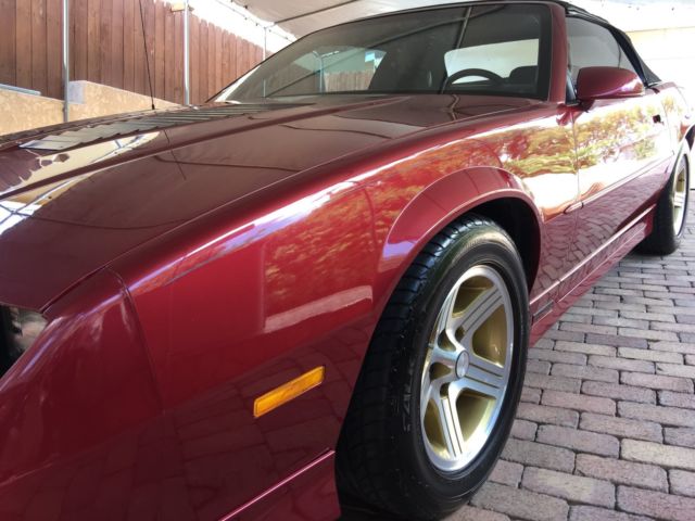 1990 Chevrolet Camaro IROC Z/28 Convertible - photo 5