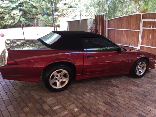 1990 Chevrolet Camaro IROC Z/28 Convertible - photo 6