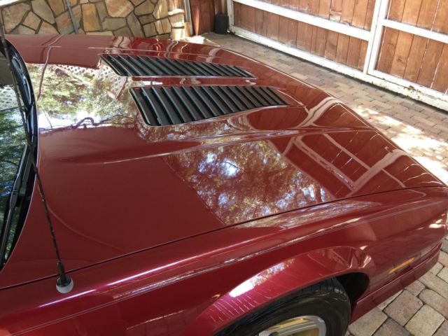 1990 Chevrolet Camaro IROC Z/28 Convertible - photo 9