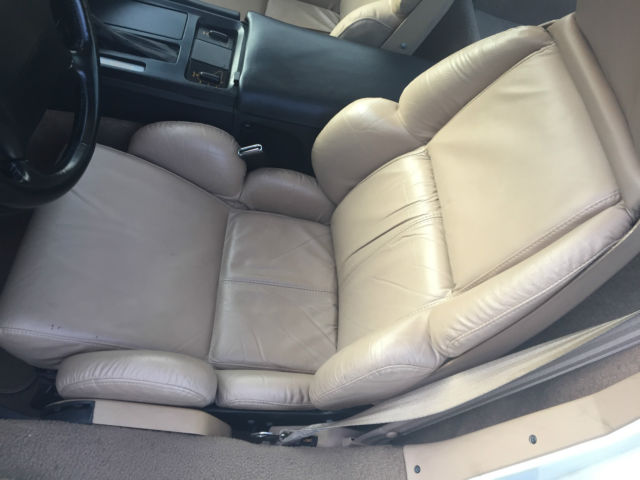 1992 Chevrolet Corvette Base Hatchback 2-Door - photo 5