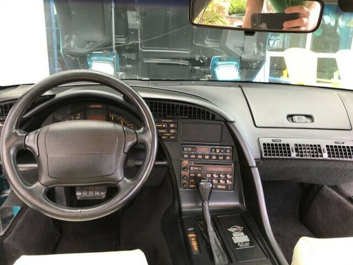 1993 Chevrolet Corvette - photo 13