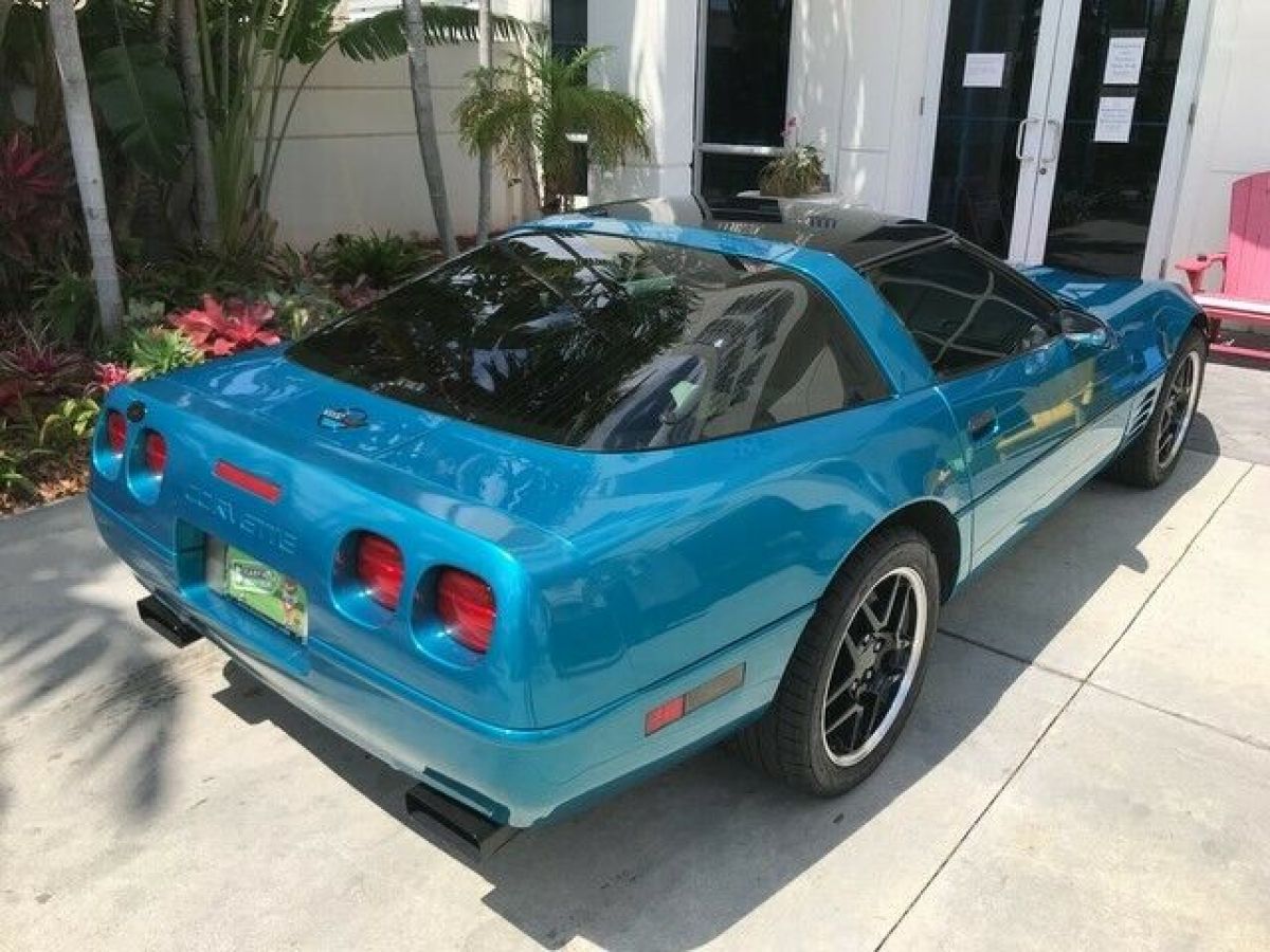 1993 Chevrolet Corvette - photo 8
