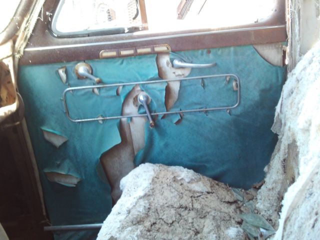1941 Chevrolet Four Door chrome - photo 5