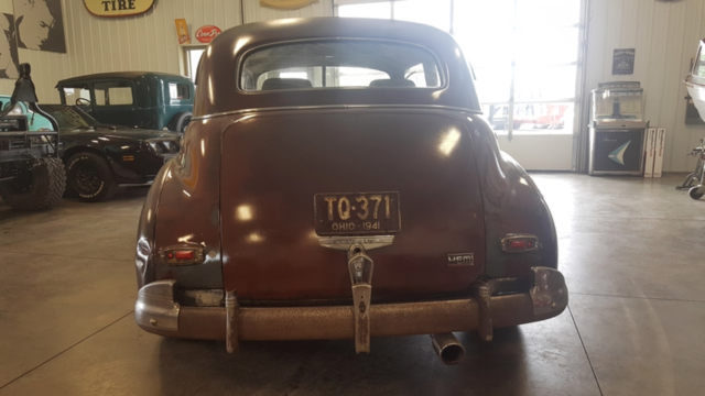 1941 Chevrolet Tudor AWD Hemi Special Deluxe - photo 4