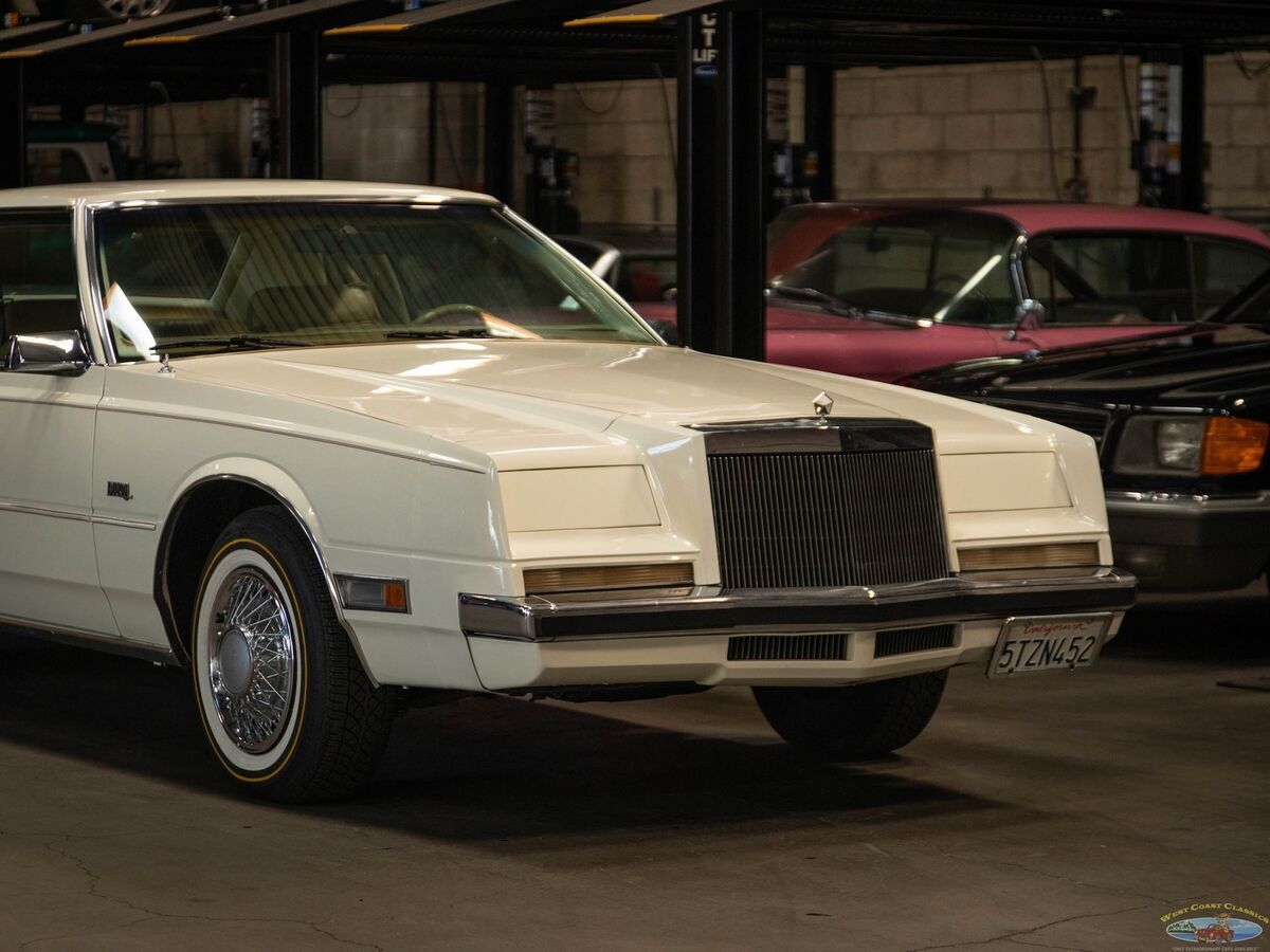 1981 Chrysler Imperial Cartier 2 Door Hardtop - photo 12