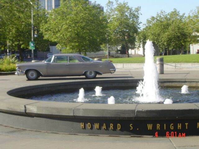 1962 Chrysler Imperial Crown - photo 11