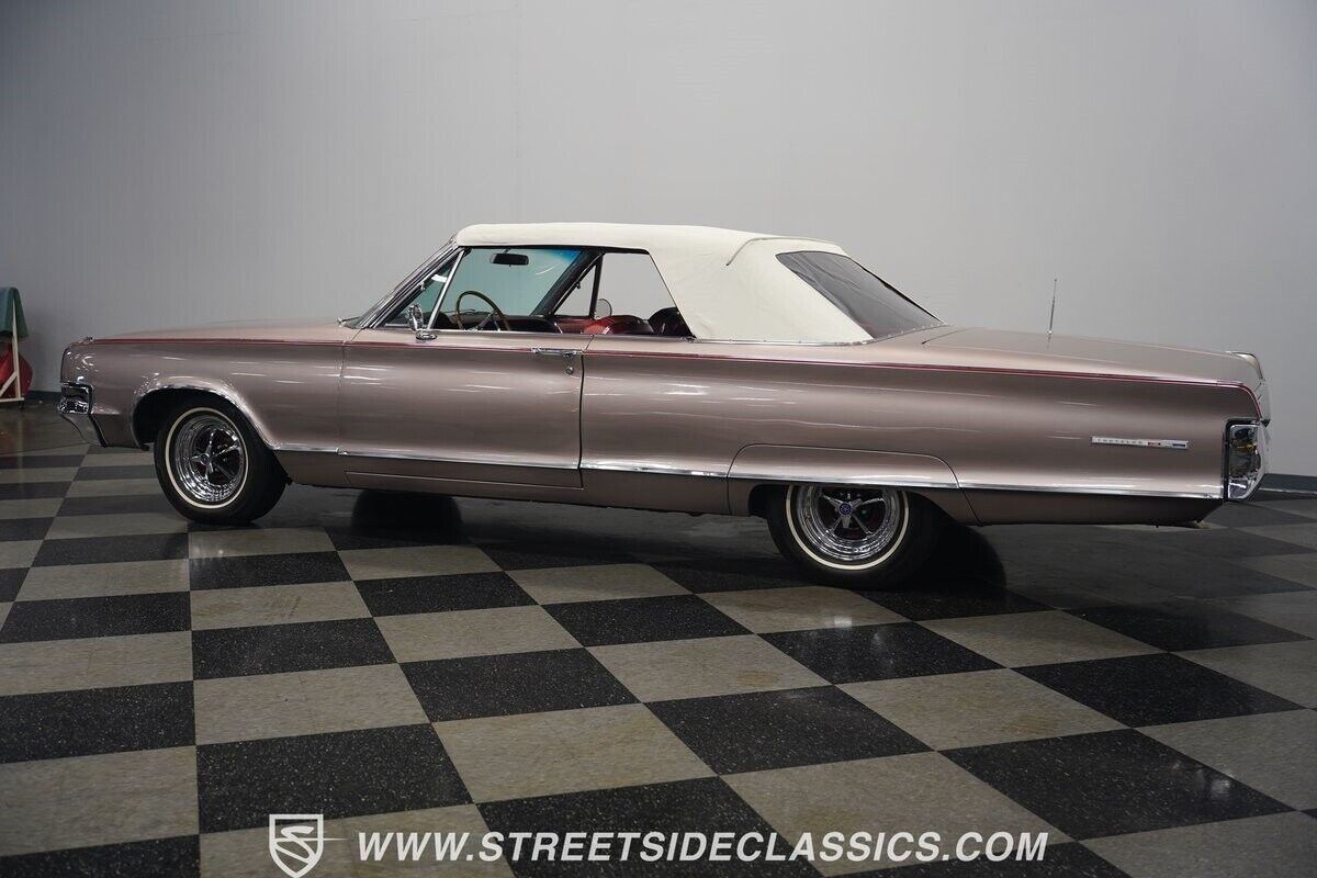 1965 Chrysler 300L Convertible - photo 10