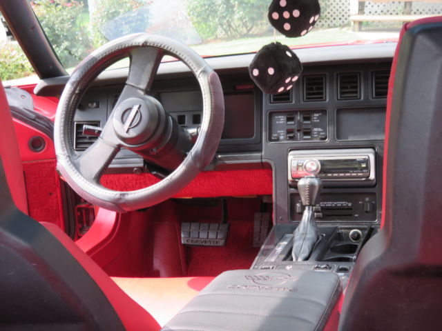 1987 Chevrolet Corvette - photo 12
