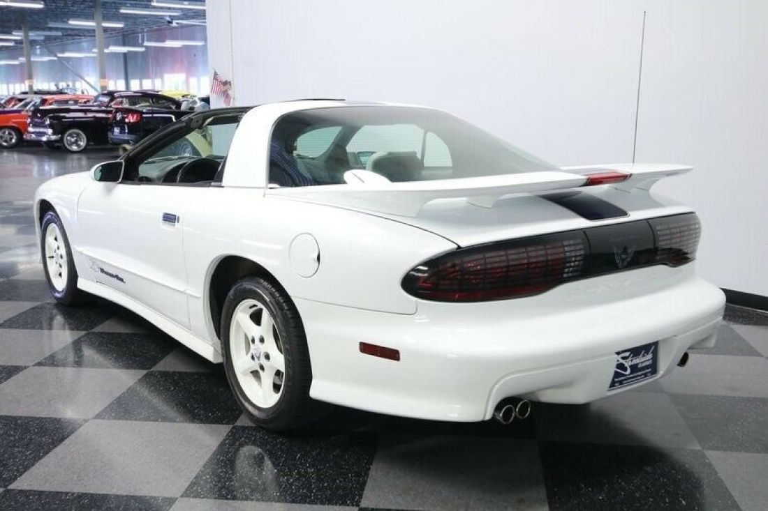 1994 Pontiac Firebird Trans Am 25th Anniversary Edition - photo 10