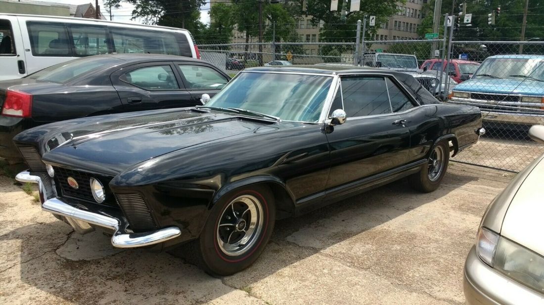 425, 8 cyl, Stunning and Fast!!! 1964 Buick Riviera