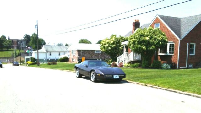 1990 Chevrolet Corvette - photo 2