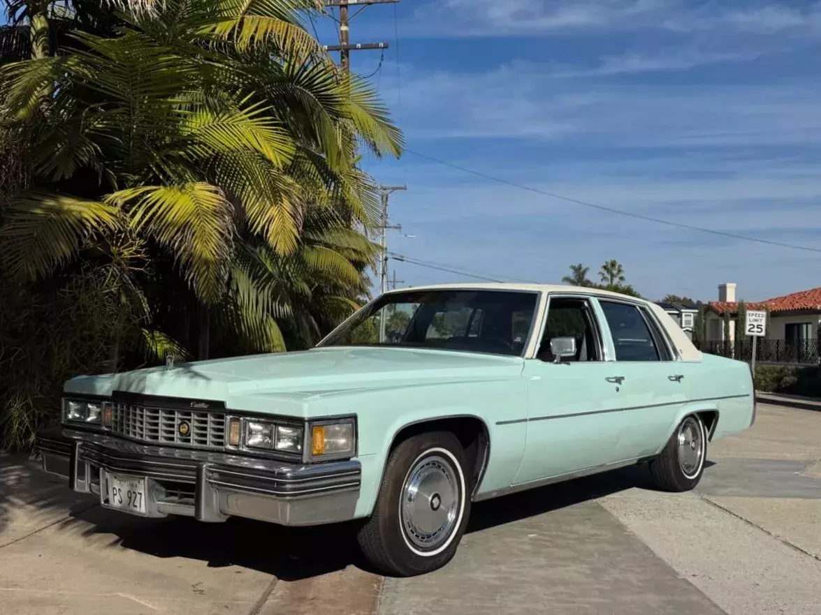 425ci V8 - Recent $7k Service 1977 Cadillac DeVille Sedan - 70k Miles - Jennifer Blue - SoCal