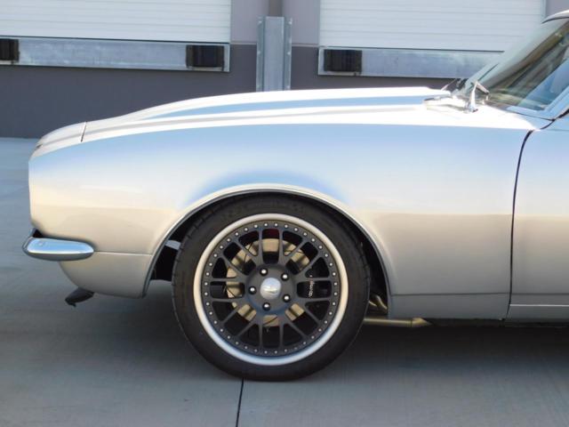 1967 Chevrolet Camaro - photo 2