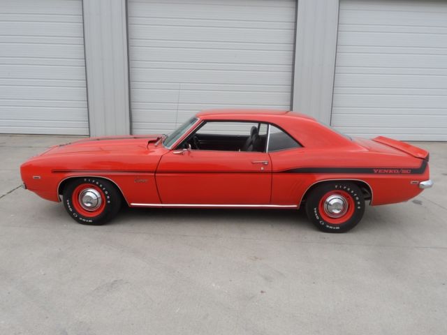427/425 HORSEPOWER BIG BLOCK 512 ENGINE. FOUR SPEED MANUAL TRANSMISSION 1969 Chevrolet Camaro YENKO RECREATION