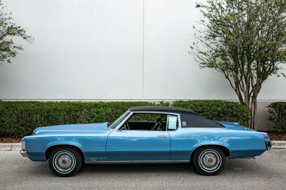 1969 Pontiac Grand Prix Model J - photo 10